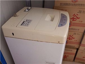 小天鹅全自动洗衣机